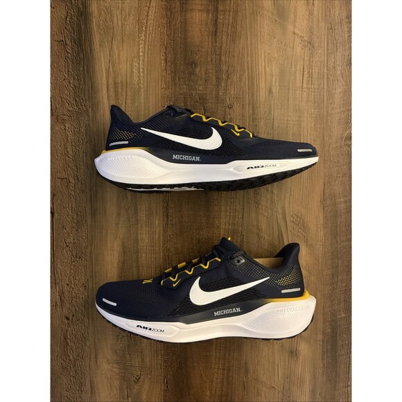 Nike Pegasus 41 Michigan Wolverines Men Size 8 Running Shoes FZ5128-400 main image 7